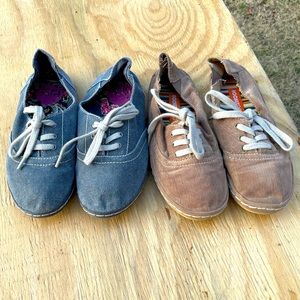 Rocket Dog Canvas Slip On Shoes Pair Of 2 Brown And Gray Size 8.5 And 7.5